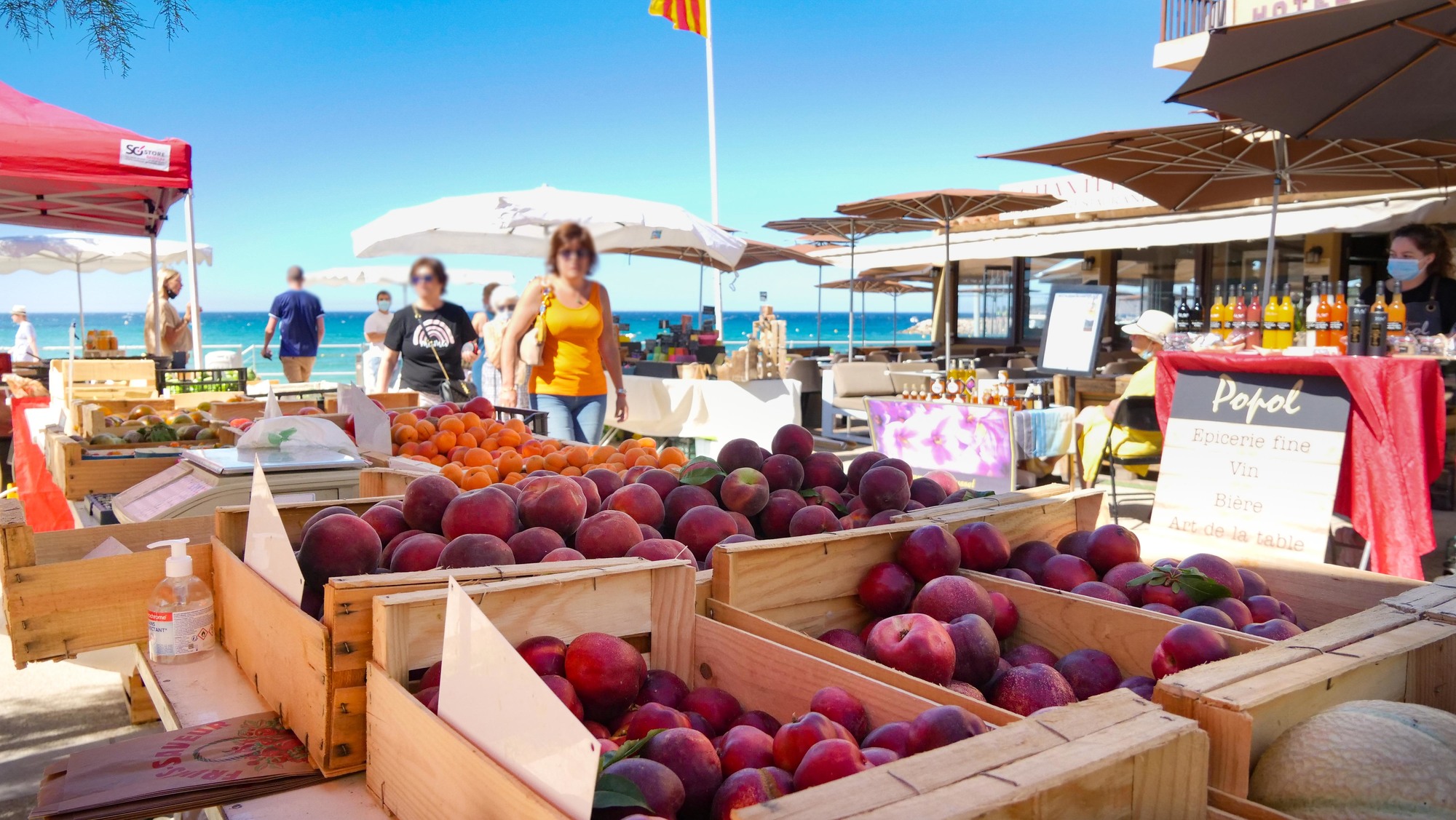 Marché Saint Cyr les pieds dans l’eau