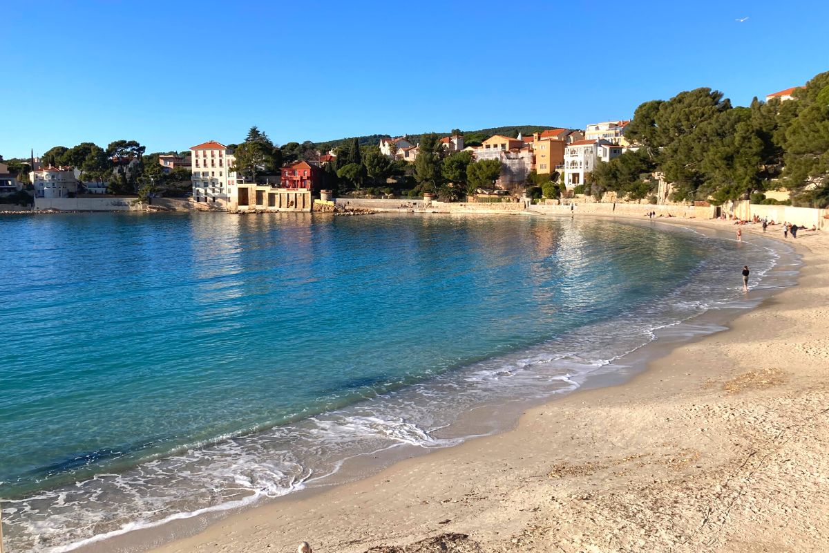 Plage Renecros Bandol