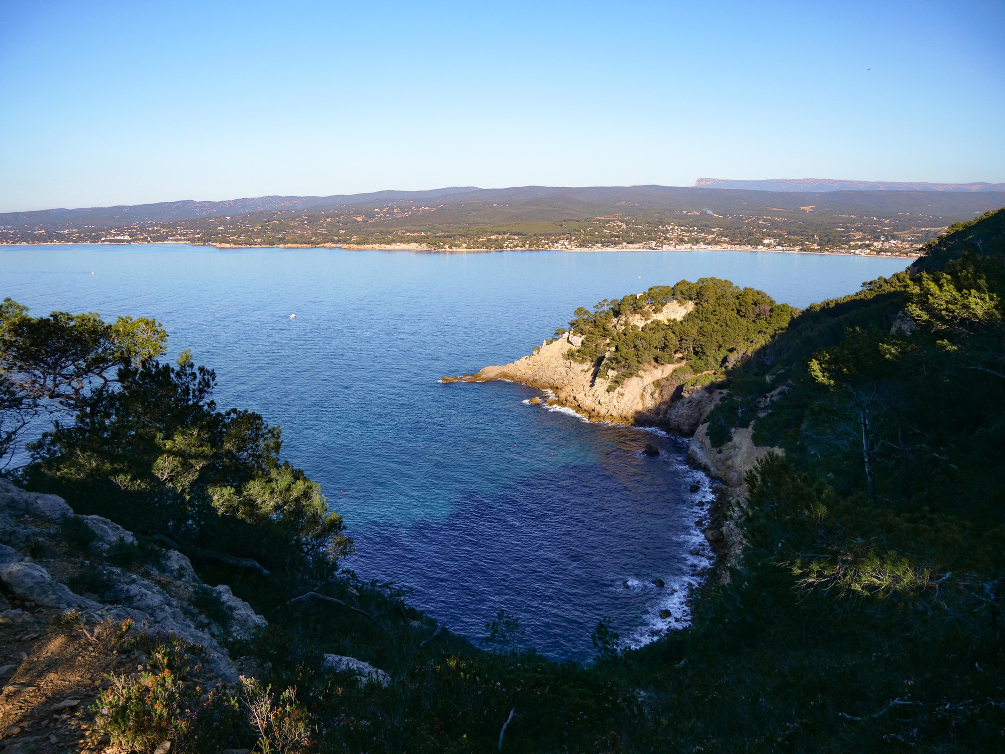 Le Sentier du littoral entre Port d’Alon et la Pointe Fauconnière