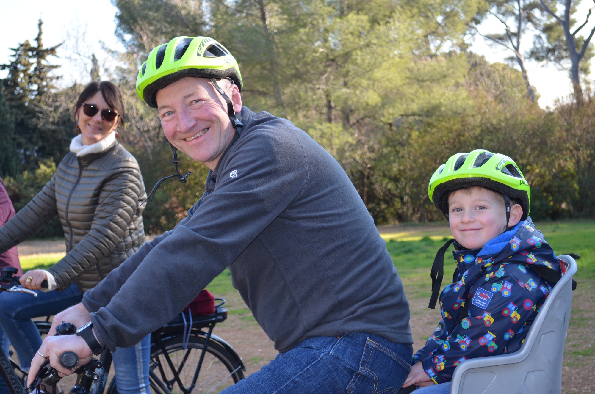 Vélo électrique en famille
