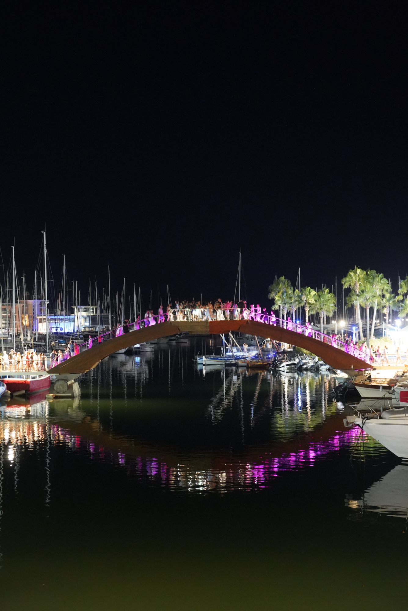 Marché nocturne de Port-Fréjus_Fréjus