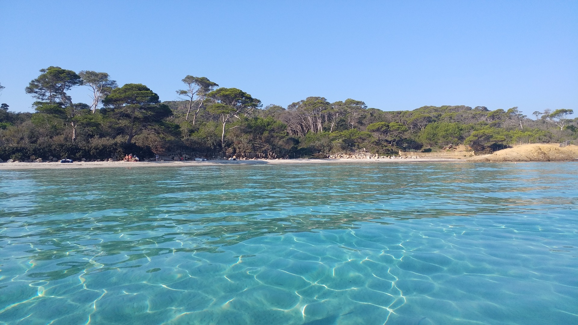 Promenade vers Porquerolles – Vedettes des Îles d&rsquo;Or et Le Corsaire_Le Lavandou