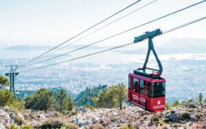 Mont Faron cable car round trip with entrance to the Memorial