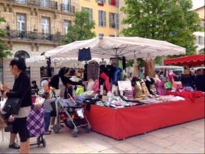 Marché forain du cours Lafayette