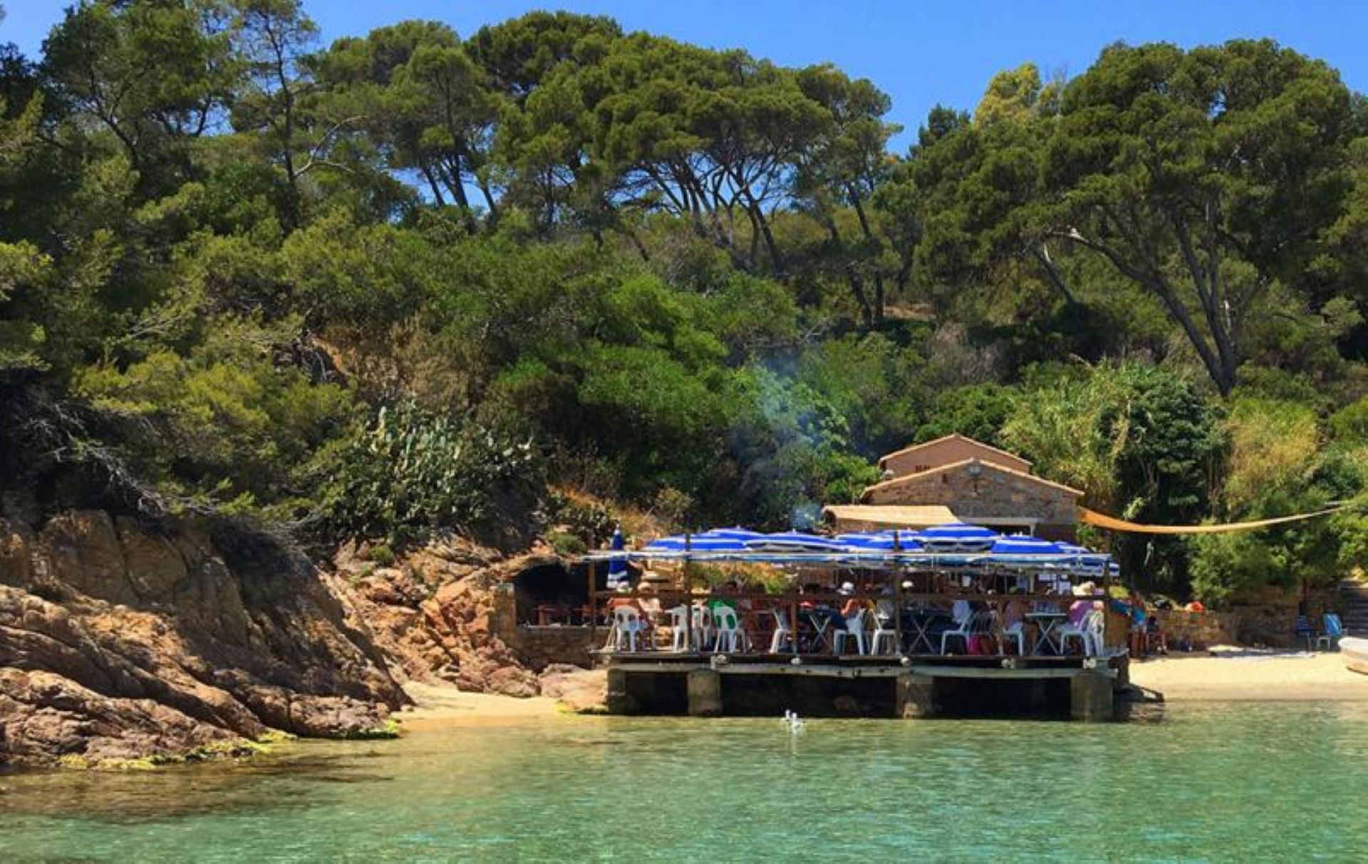 Restaurant Plage du Layet – Chez Jo_Le Lavandou